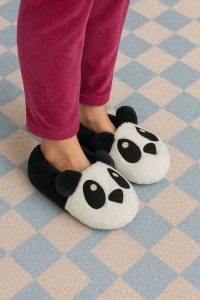 اسلیپر زنانه و مردانه با طراحی راحت